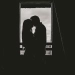 Zakaj se spreminjamo ob ljubljeni osebi: kako odnosi razkrivajo naše skrite plati zakaj-se-spreminjamo-ob-ljubljeni-osebi-kako-odnosi-razkrivajo-nase.jpg